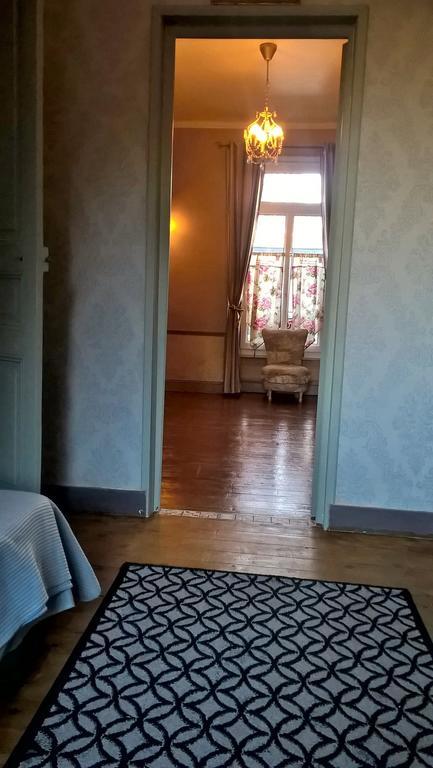 Bed and Breakfast Le Clos Manceau Ле-Ман Экстерьер фото