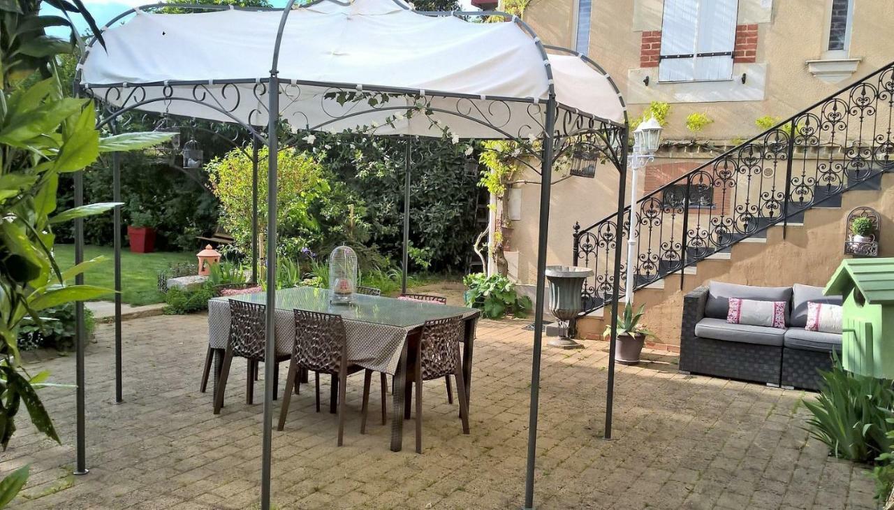 Bed and Breakfast Le Clos Manceau Ле-Ман Экстерьер фото